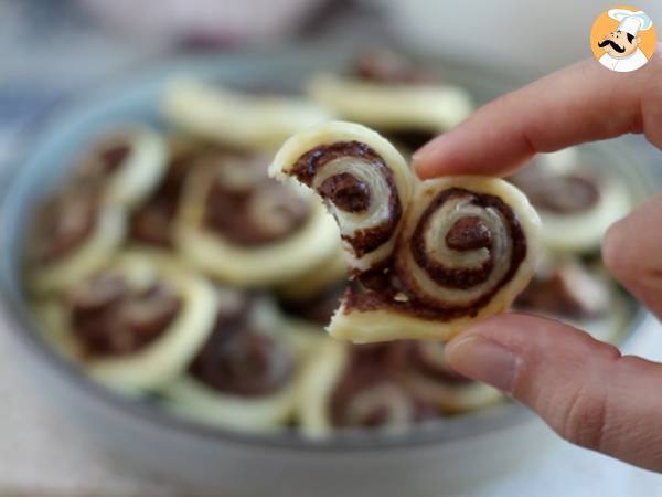 Serduszka z ciasta francuskiego z nutellą na Walentynki - Przygotowanie krok 8