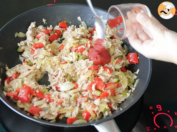 Hiszpańska empanada z tuńczykiem - Przygotowanie krok 4