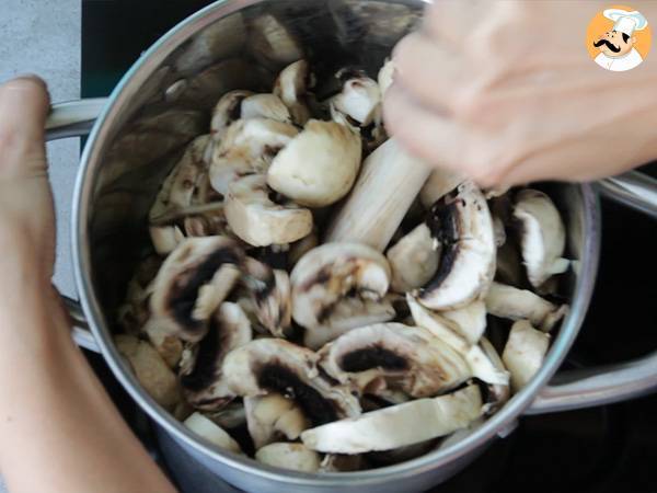 Zupa krem z grzybów - Przygotowanie krok 2