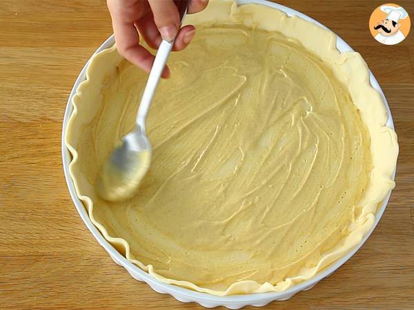 Tarta z camembertem i jabłkami - Przygotowanie krok 1