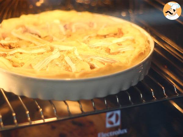 Tarta z camembertem i jabłkami - Przygotowanie krok 5