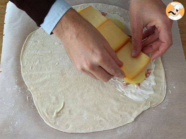 Chausson z raclette, savoyardzka calzone - Przygotowanie krok 3
