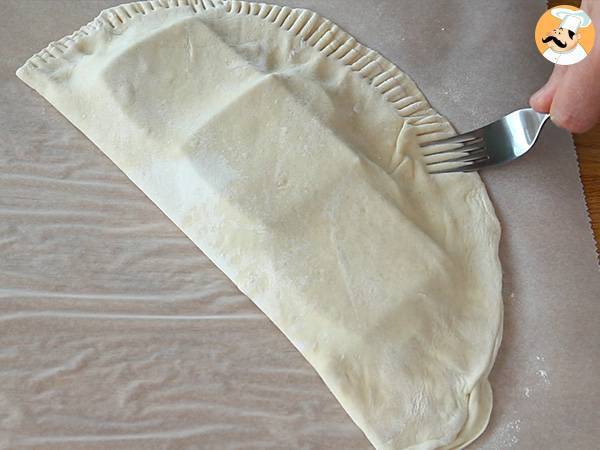 Chausson z raclette, savoyardzka calzone - Przygotowanie krok 4
