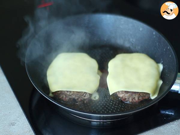 Szybki i łatwy domowy burger - Przygotowanie krok 3