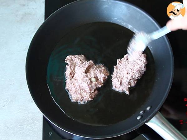 Wegetariański burger z czerwonej fasoli - Przygotowanie krok 3