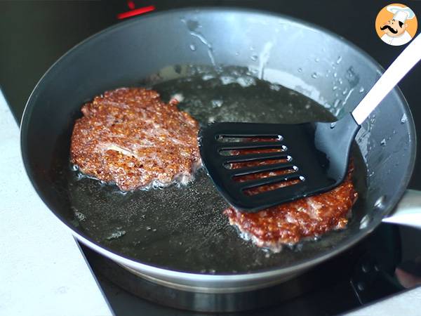 Wegetariański burger z czerwonej fasoli - Przygotowanie krok 4