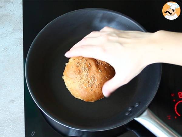 Wegetariański burger z czerwonej fasoli - Przygotowanie krok 5