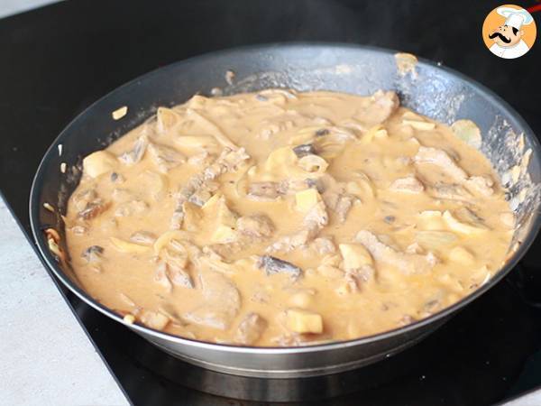 Szybki i łatwy Stroganow wołowy - Przygotowanie krok 5