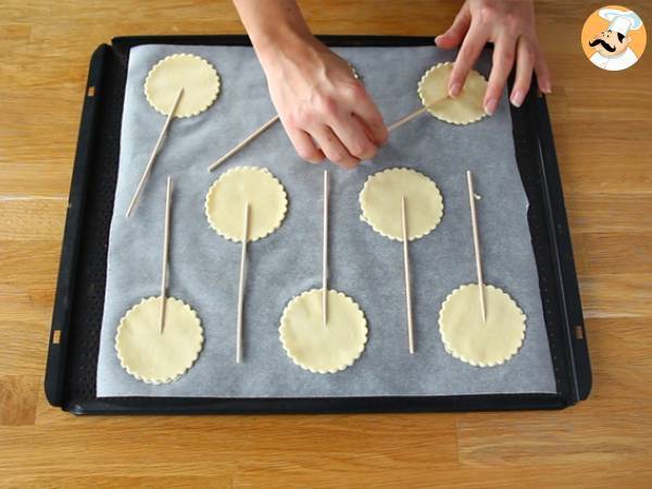 Mini ciastka królewskie z kawałkami czekolady - Przygotowanie krok 2