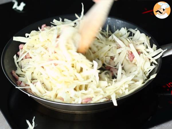 Biała kapusta z boczkiem - Przygotowanie krok 2