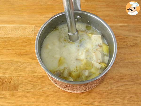 Zupa z topinamburu, ziemniaków i boczku - Przygotowanie krok 3