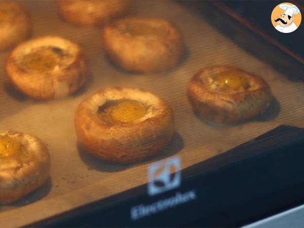 Grzyby z jajkami przepiórczymi - Przygotowanie krok 4