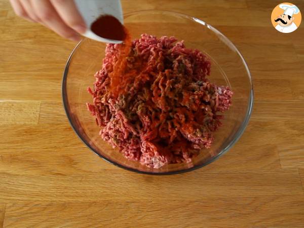 Tajine z kefty (klopsiki z mięsa mielonego z przyprawami i ziołami) - Przygotowanie krok 2