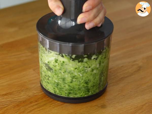 Tajine z kefty (klopsiki z mięsa mielonego z przyprawami i ziołami) - Przygotowanie krok 3