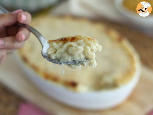 Mac and cheese, amerykańska zapiekanka makaronowa - Przygotowanie krok 7