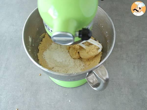 Alfajores - argentyńskie kruche ciasteczka z dżemem mlecznym i kokosem - Przygotowanie krok 3