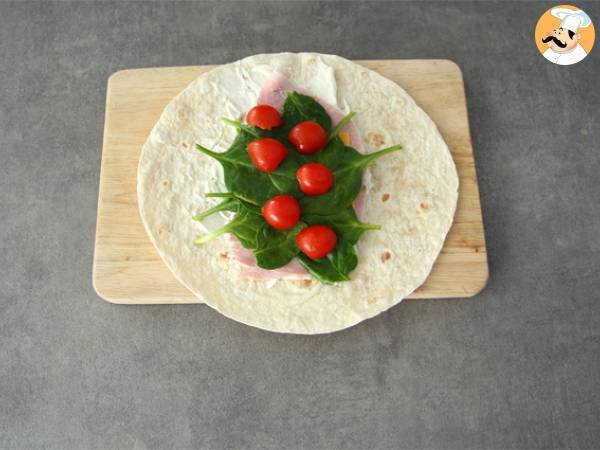 Wrapy z szynką, serem cheddar i szpinakiem - Przygotowanie krok 1