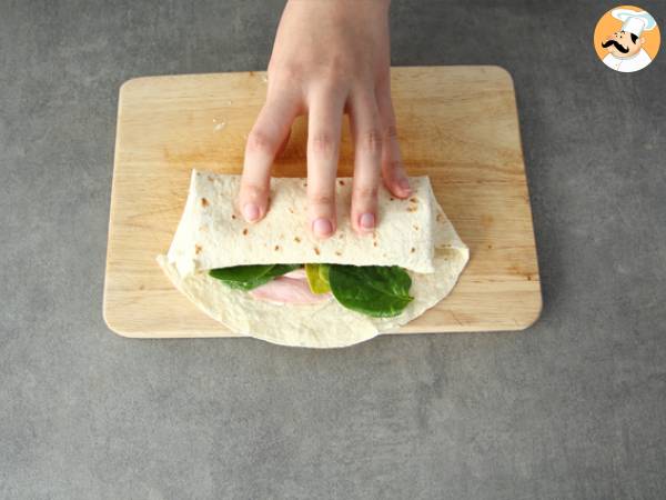 Wrapy z szynką, serem cheddar i szpinakiem - Przygotowanie krok 2