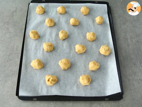 Ciasteczka z resztkami wielkanocnych czekoladek - Przygotowanie krok 2