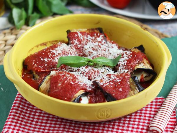 Roladki z bakłażana w sosie pomidorowym z parmezanem - Przygotowanie krok 5