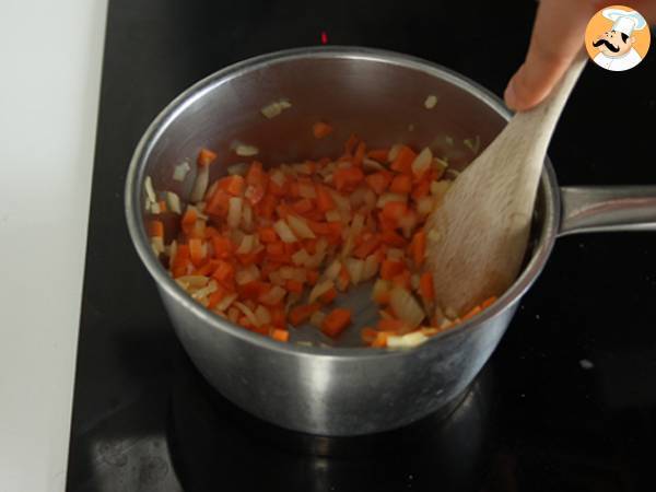 Zupa z tortellini - Przygotowanie krok 4