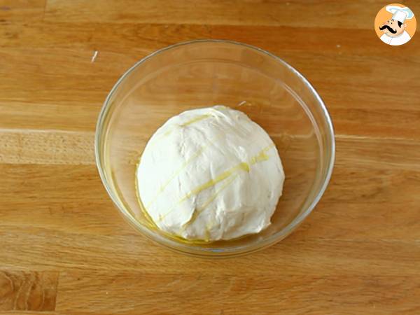 Kwiatowa focaccia - sztuka focaccia - Przygotowanie krok 3