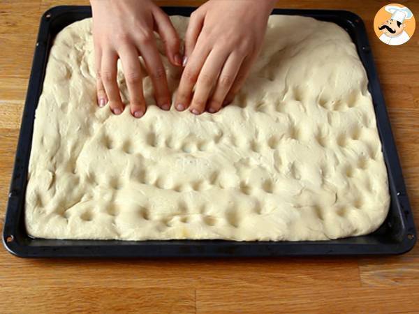 Kwiatowa focaccia - sztuka focaccia - Przygotowanie krok 5