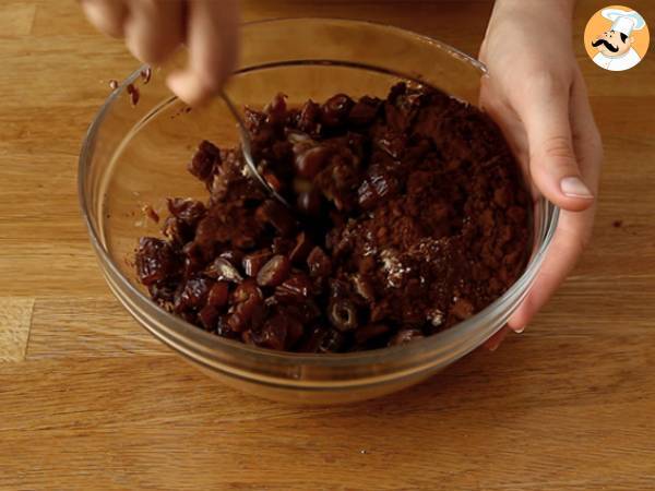 Brawnie - brownie z surowych daktyli - Przygotowanie krok 3