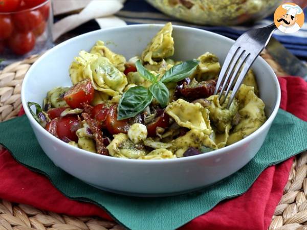 Sałatka z tortellini w pesto - Przygotowanie krok 5
