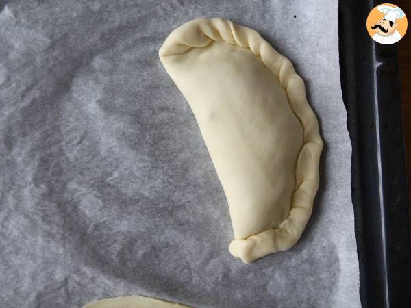 Pierożki nadziewane pieczarkami i szpinakiem - Przygotowanie krok 4