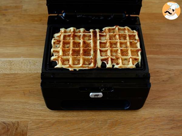 Kanapka z waflami ziemniaczanymi z raclette - najlepsze danie komfortowe - Przygotowanie krok 4