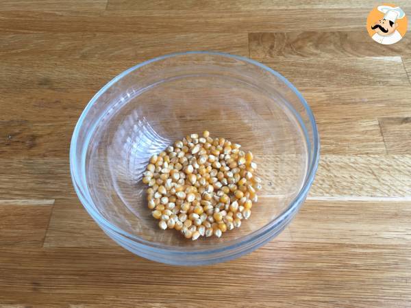 Popcorn bez oleju przygotowany w mikrofalówce - Przygotowanie krok 1