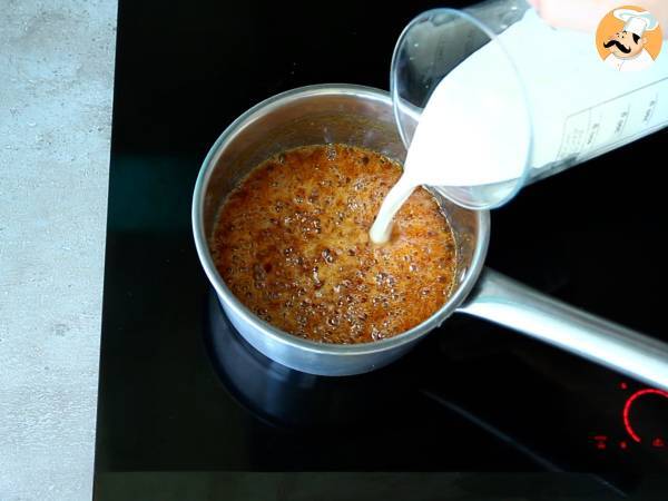 Wyjątkowo smakowity sernik w stylu Snickersa - Przygotowanie krok 4