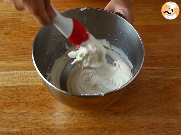 Wyjątkowo smakowity sernik w stylu Snickersa - Przygotowanie krok 6
