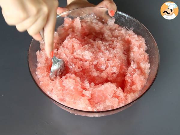 Frosé z arbuza: super orzeźwiający koktajl granita z różowym winem! - Przygotowanie krok 4