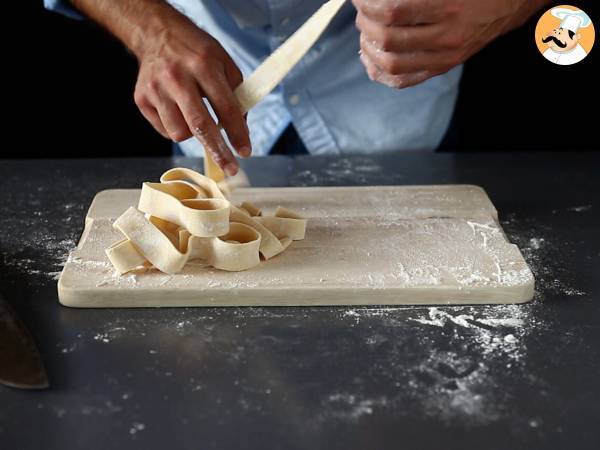 Domowe pappardelle jajeczne: przepis wyjaśniony krok po kroku - Przygotowanie krok 7
