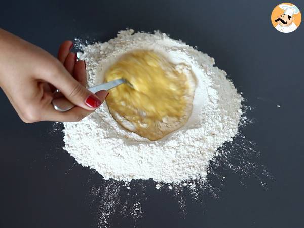 Caramelle, ravioli w kształcie cukierków z nadzieniem z dyni i ricotty - Przygotowanie krok 2