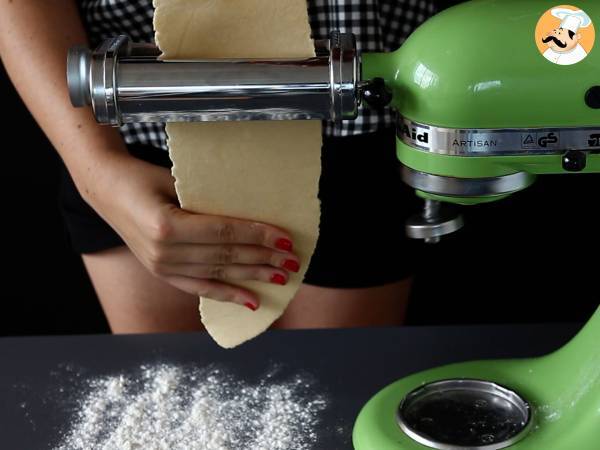 Caramelle, ravioli w kształcie cukierków z nadzieniem z dyni i ricotty - Przygotowanie krok 7