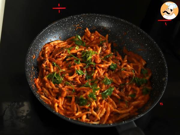 Pasta alla boscaiola - idealne pierwsze danie na jesień i zimę - Przygotowanie krok 7
