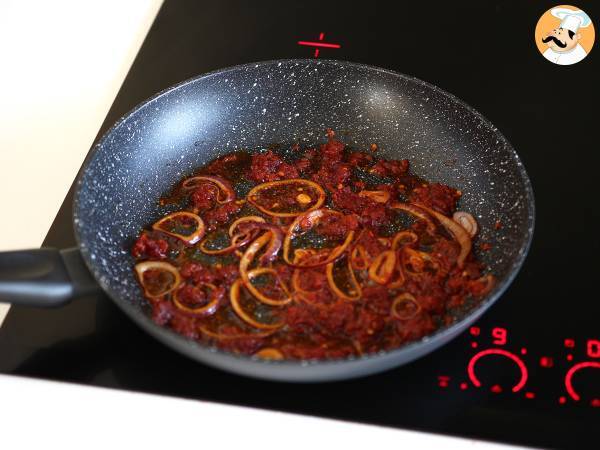 Makaron z 'Nduja, łatwe do przygotowania kalabryjskie danie z makaronem - Przygotowanie krok 3