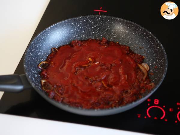 Makaron z 'Nduja, łatwe do przygotowania kalabryjskie danie z makaronem - Przygotowanie krok 4