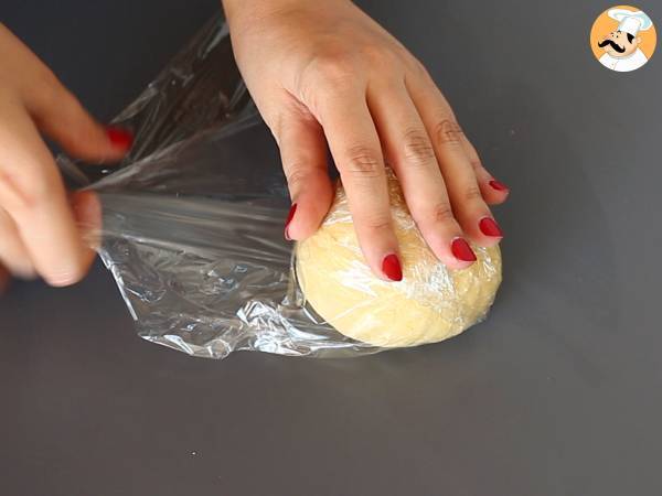 Jak zrobić domowy makaron: sorpresine, ładne małe makaroniki - Przygotowanie krok 2