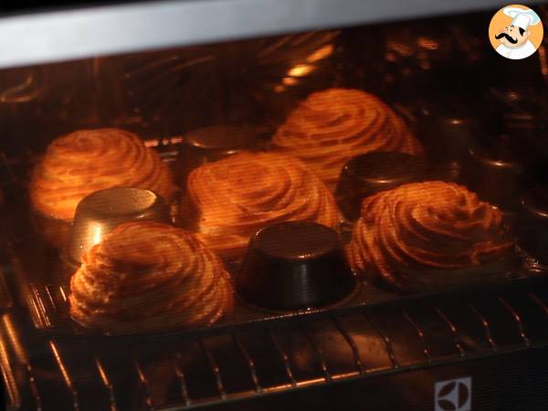 Pieczone churros w kształcie miseczek z obfitą polewą - Przygotowanie krok 5