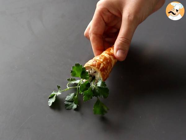 Urocze marchewki z ciasta francuskiego na wielkanocny aperitif: kozi ser i suszone pomidory - Przygotowanie krok 7