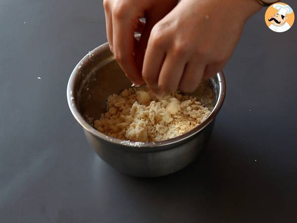Wegetariańskie verrines: krem z groszku, kruszonka z parmezanu i krem mascarpone - Przygotowanie krok 1