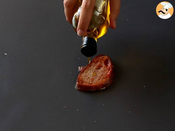Kanapki z pomidorem i szynką Serrano - Przygotowanie krok 3