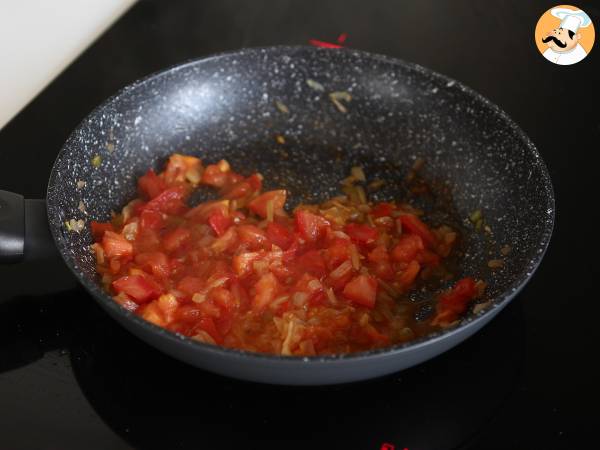 Patacones, kolumbijskie tosty z babki lancetowatej z guacamole i pomidorami - Przygotowanie krok 5