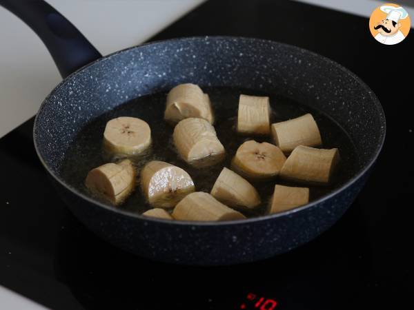 Patacones, kolumbijskie tosty z babki lancetowatej z guacamole i pomidorami - Przygotowanie krok 7