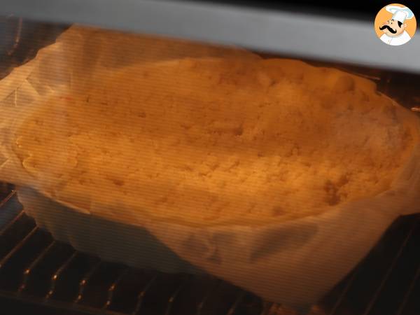 Ekspresowa tarta z kruszonką z czerwonych owoców - Przygotowanie krok 5