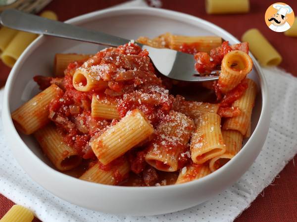 Makaron all'amatriciana, tradycyjny przepis wyjaśniony krok po kroku - Przygotowanie krok 10